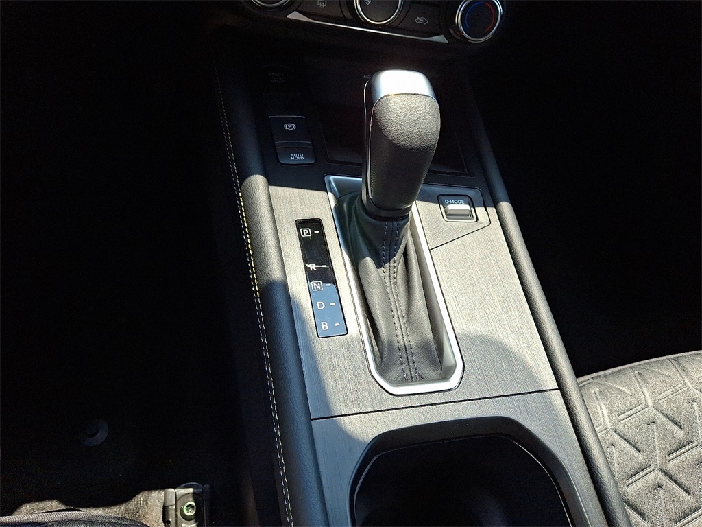 2025 Nissan Kicks SV - Photo 10