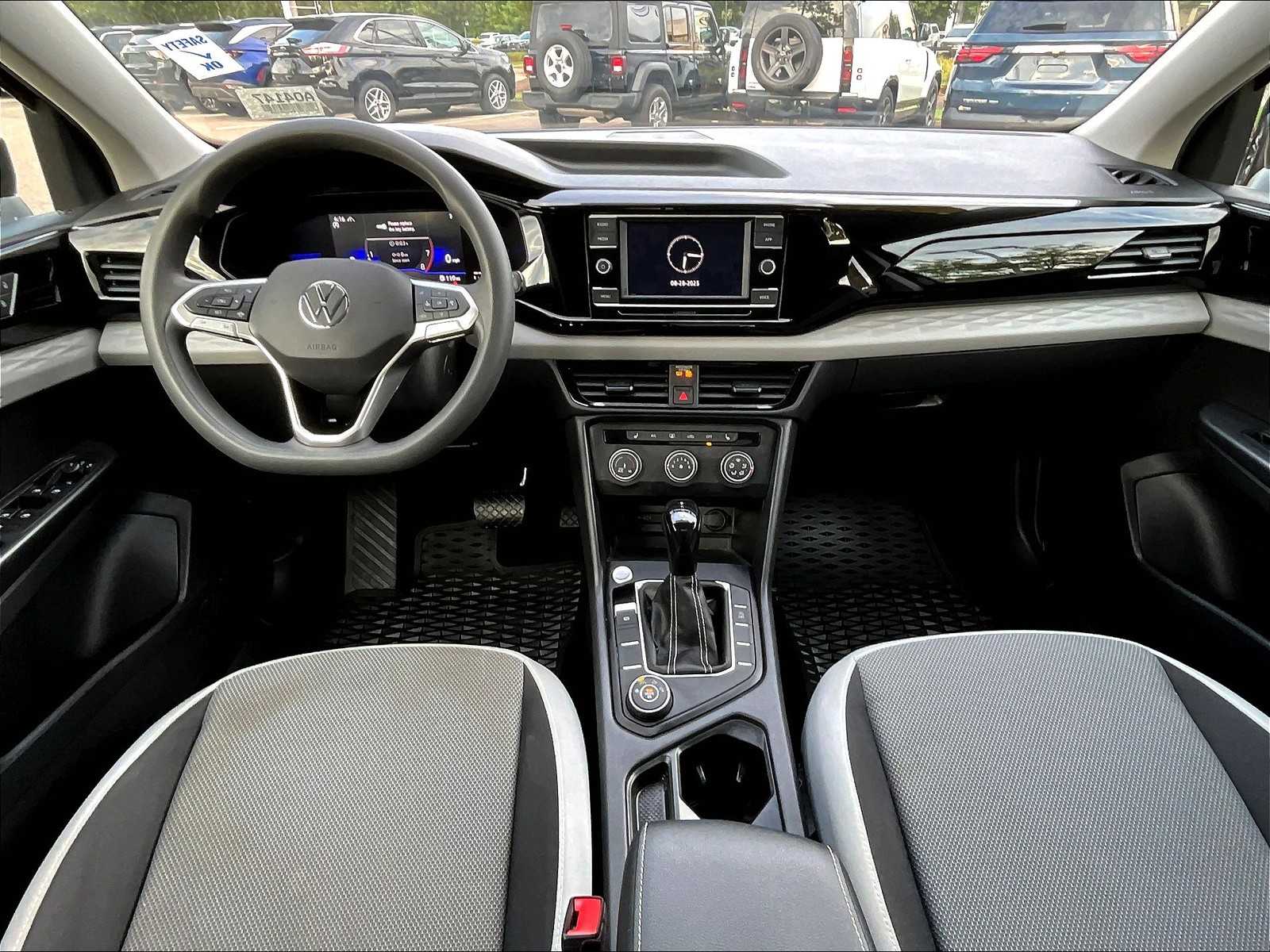 2022 Volkswagen Taos S - Photo 21