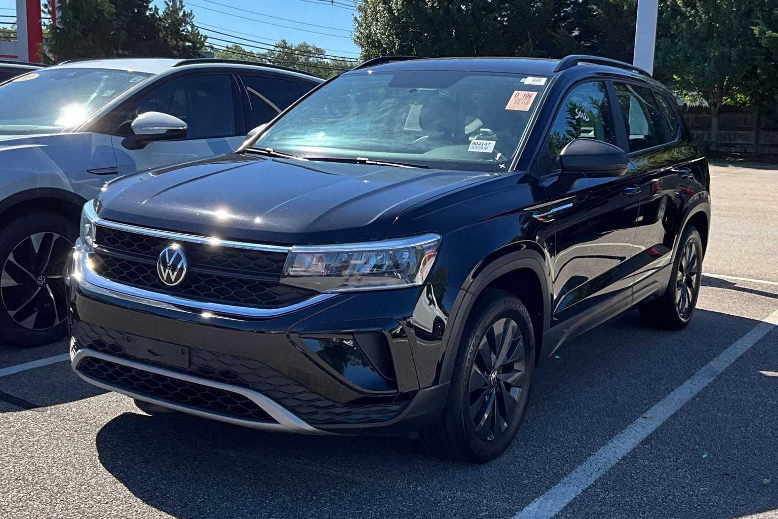 2022 Volkswagen Taos S - Photo 3