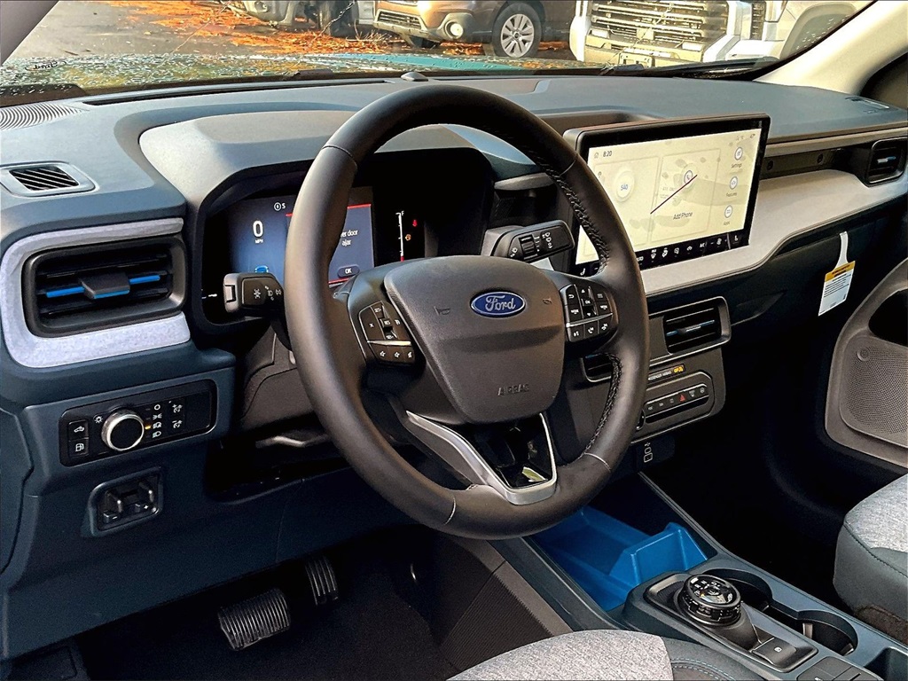 2025 Ford Maverick XLT - Photo 7