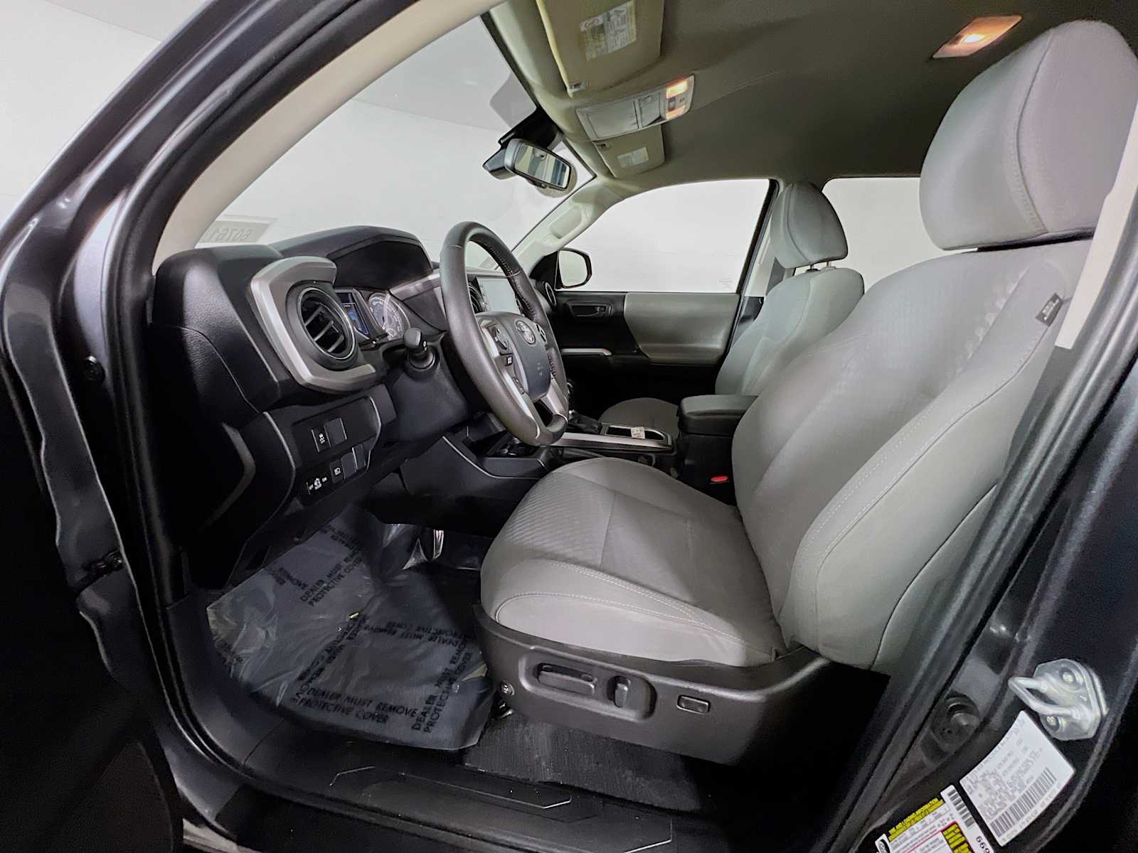 2023 Toyota Tacoma SR5 - Photo 20