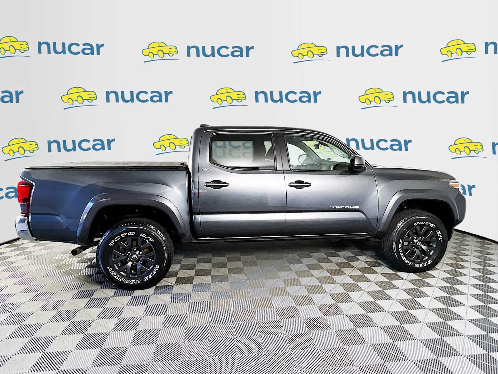 2023 Toyota Tacoma SR5 - Photo 8