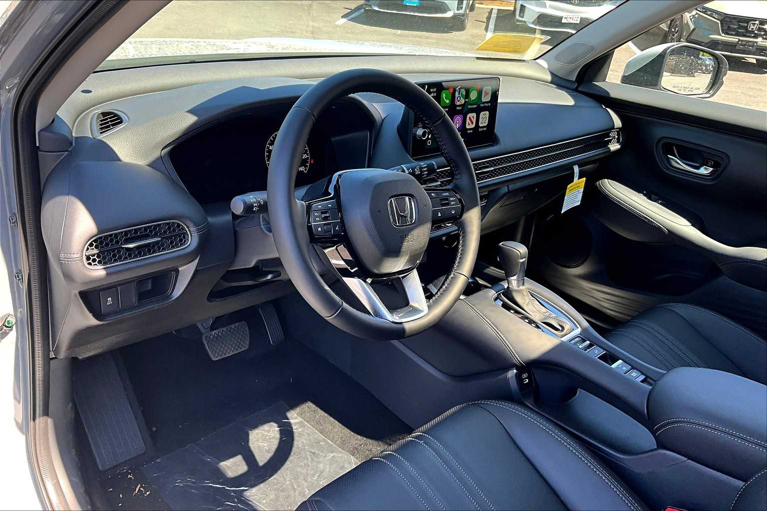 2026 Honda HR-V EX-L - Photo 9