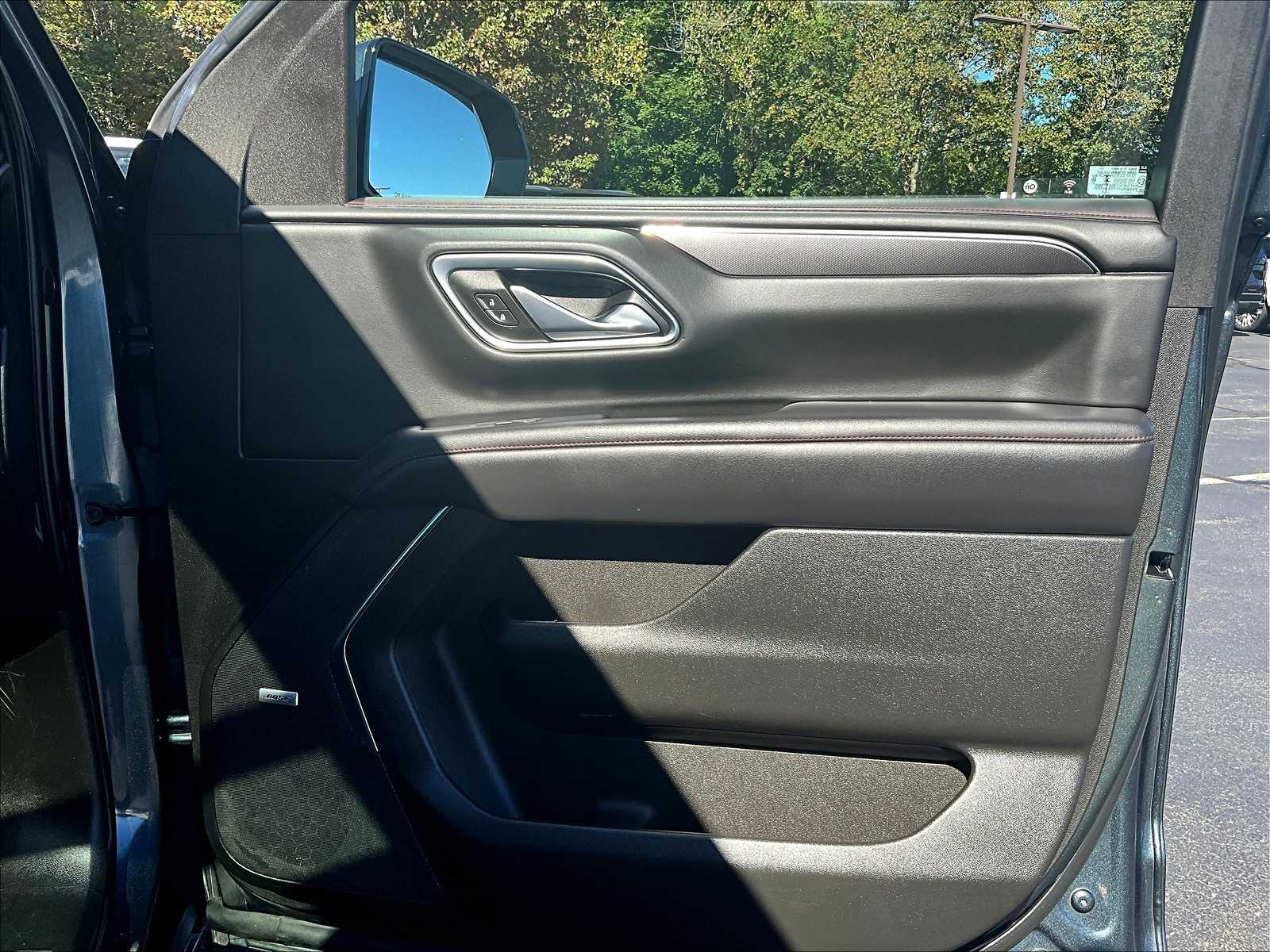 2021 Chevrolet Tahoe RST - Photo 12