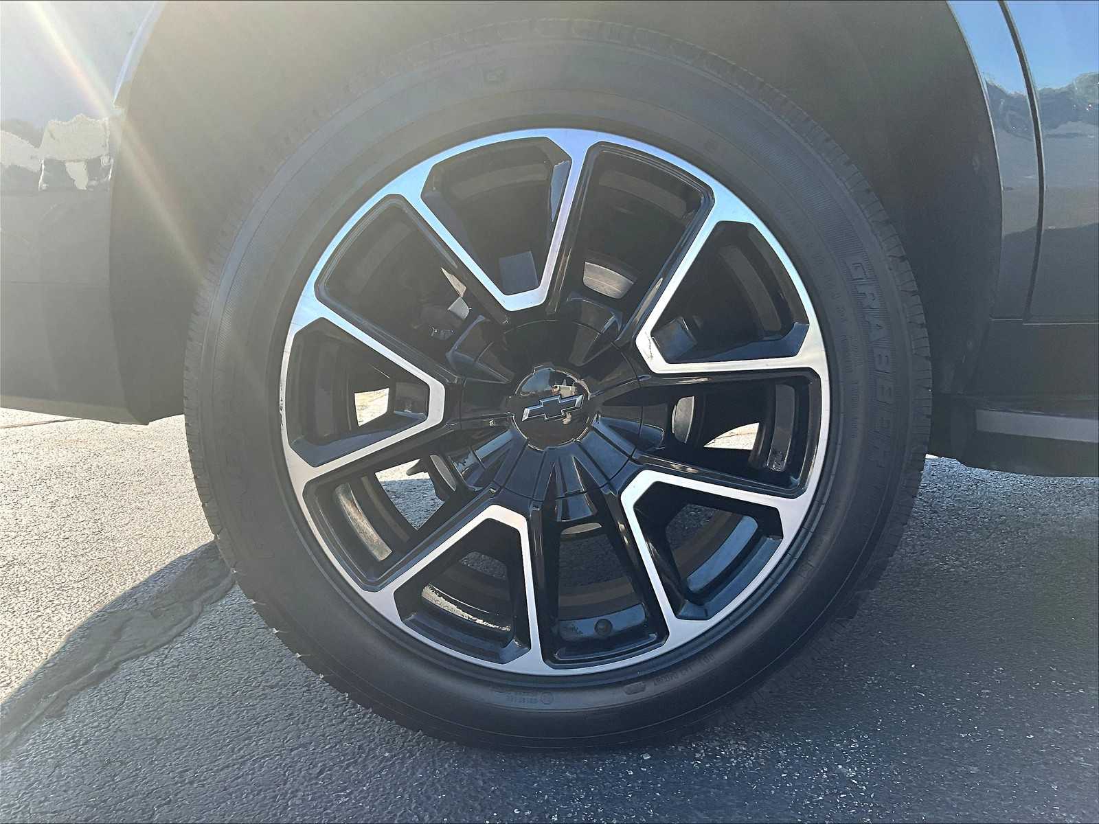2021 Chevrolet Tahoe RST - Photo 7