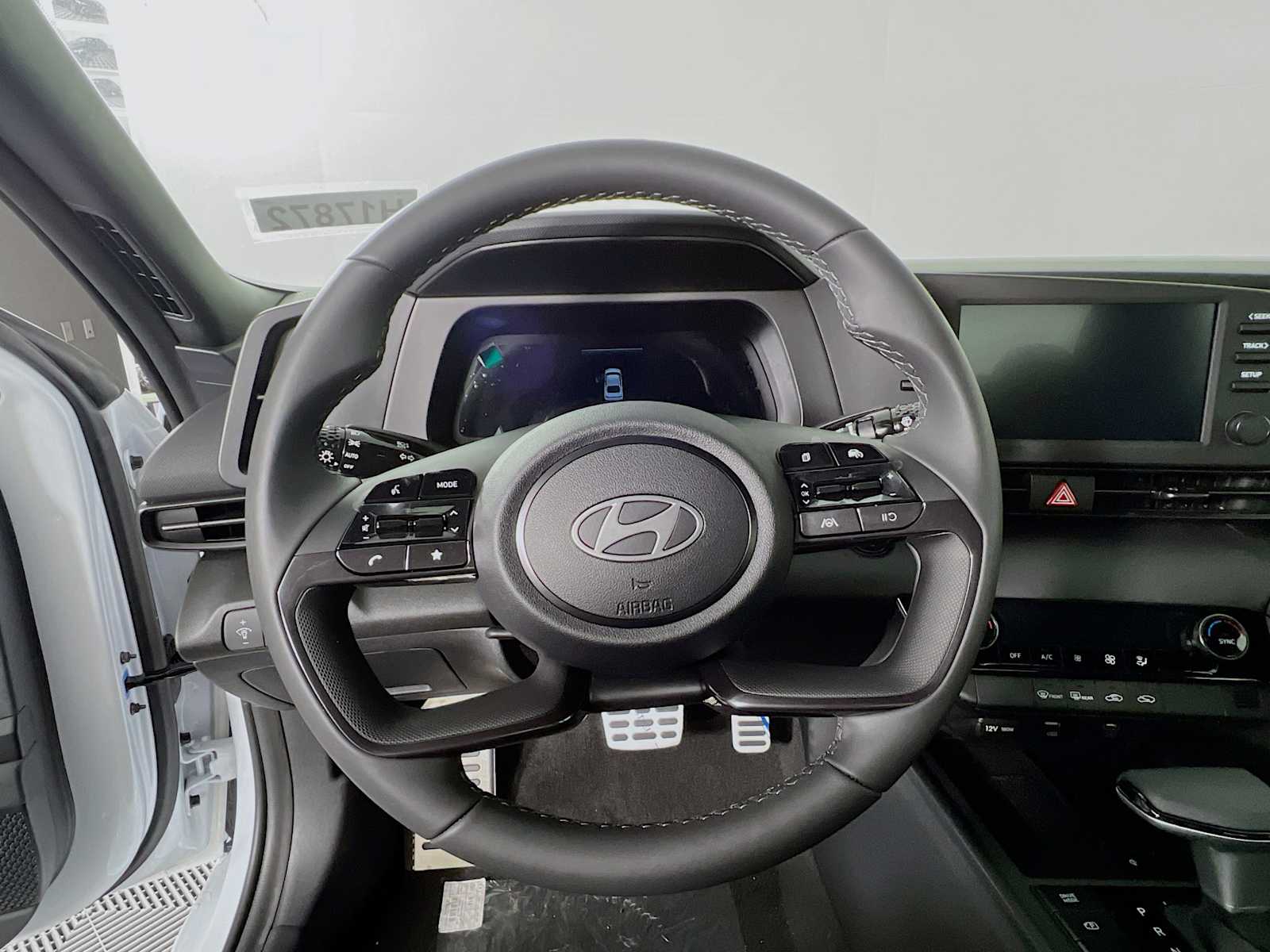 2025 Hyundai Elantra SEL Sport - Photo 7