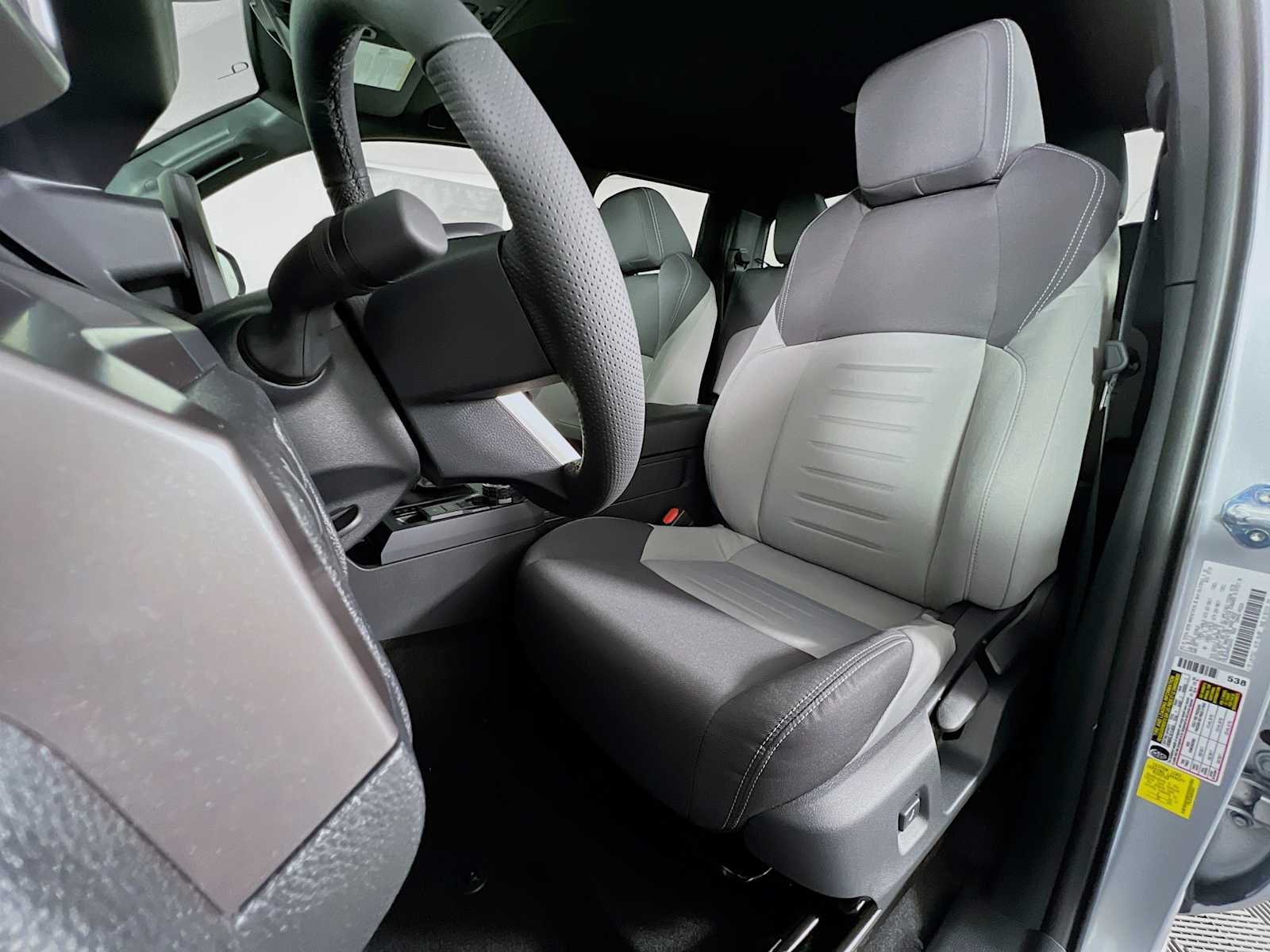 2025 Toyota Tacoma TRD Off Road - Photo 12