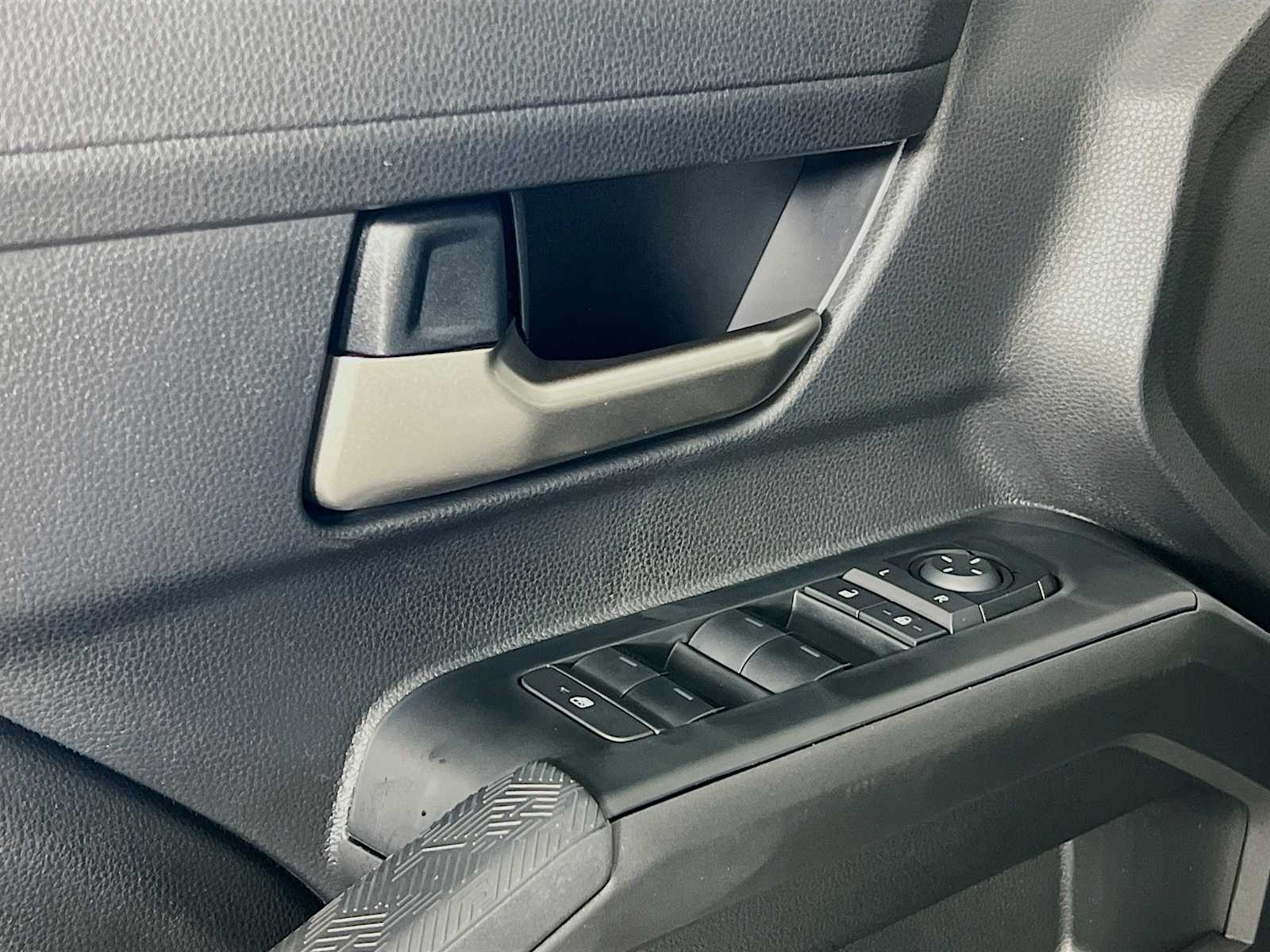 2025 Toyota Tacoma TRD Off Road - Photo 15