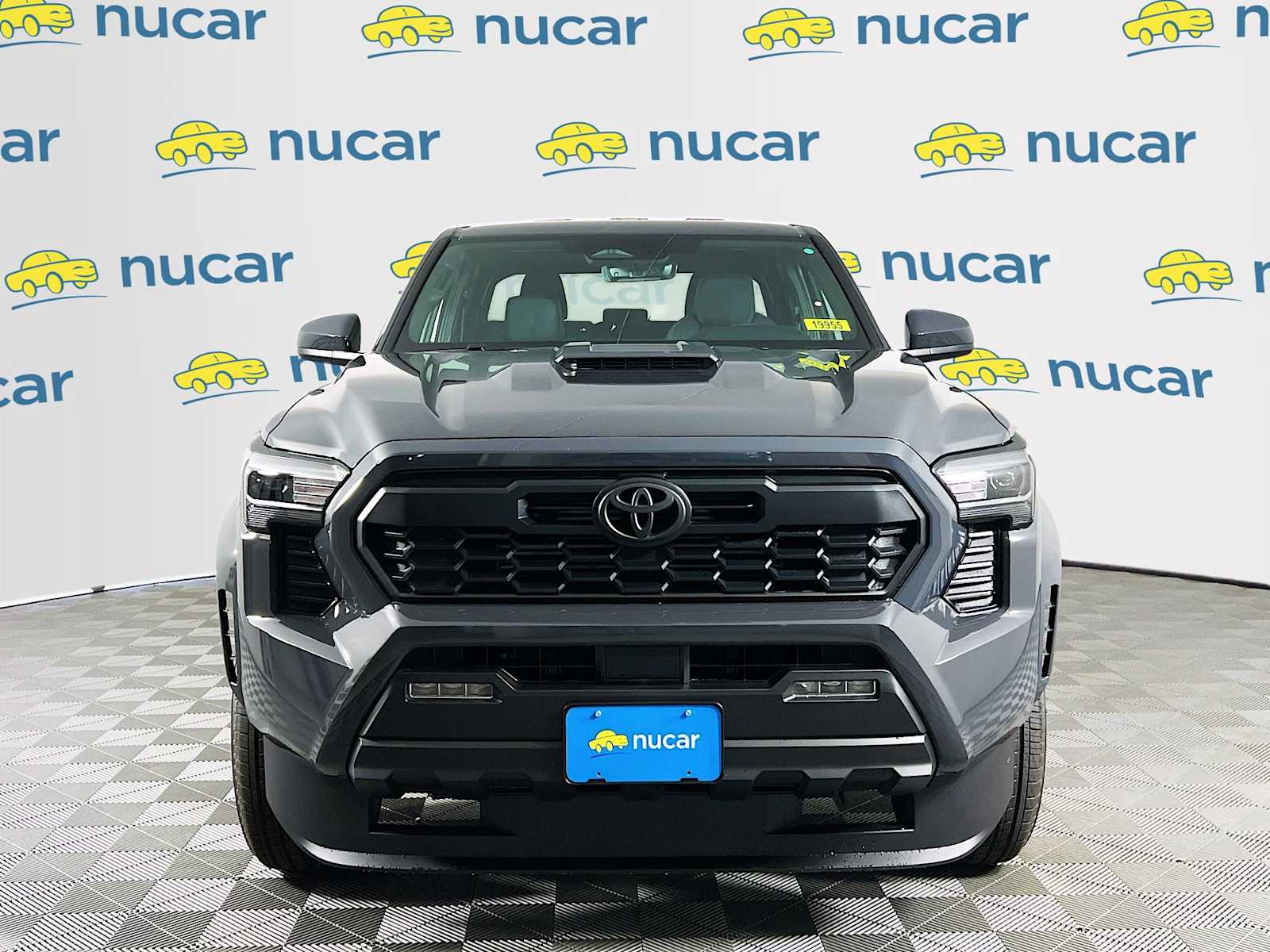 2025 Toyota Tacoma TRD Sport - Photo 2