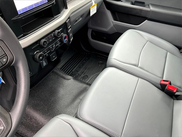 2025 Ford F-250SD XL - Photo 14