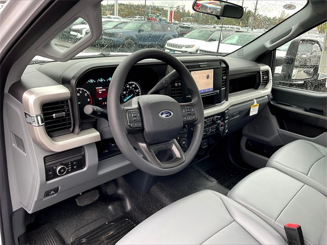 2025 Ford F-250SD XL - Photo 9