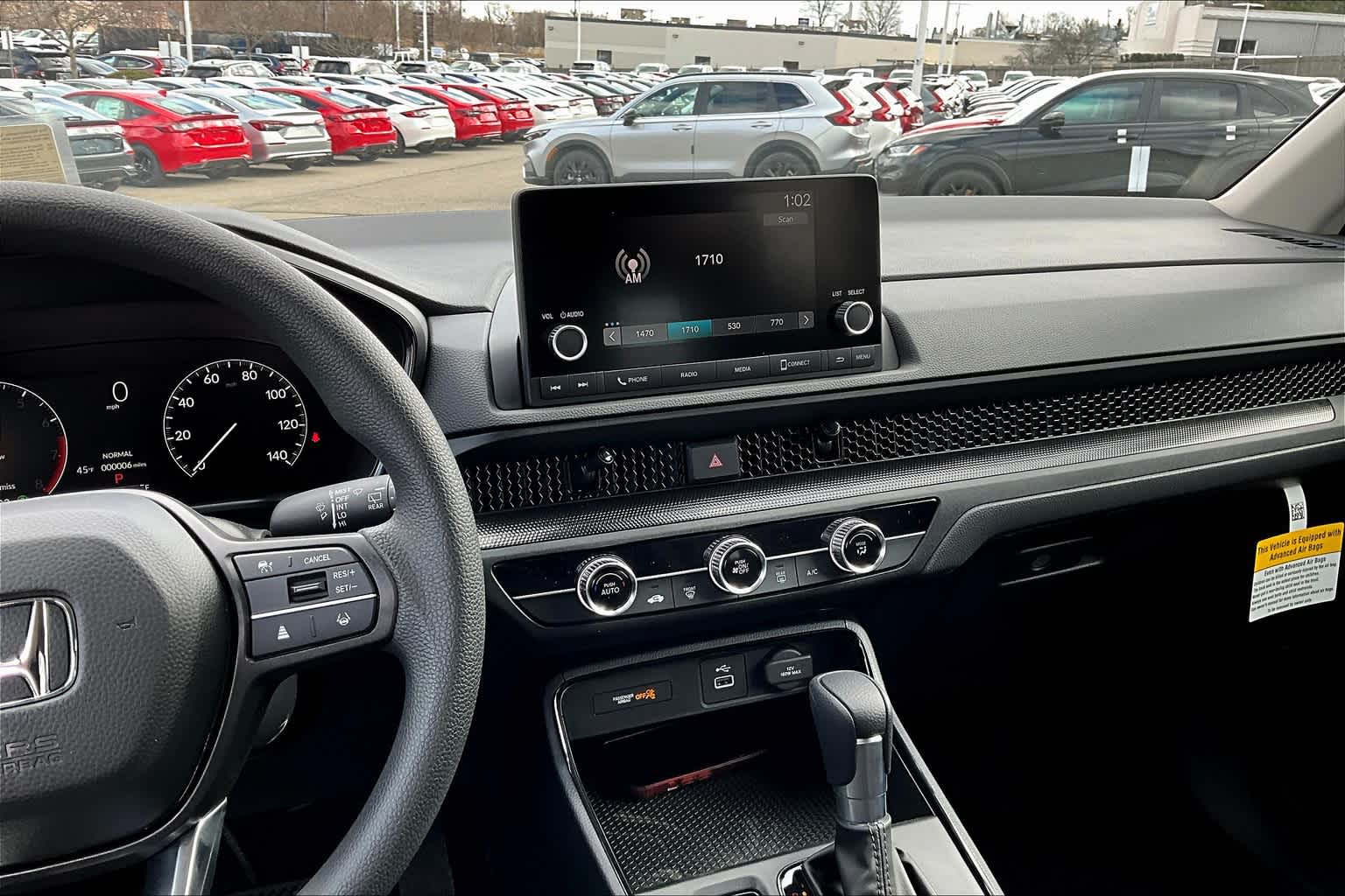 2025 Honda CR-V LX - Photo 13