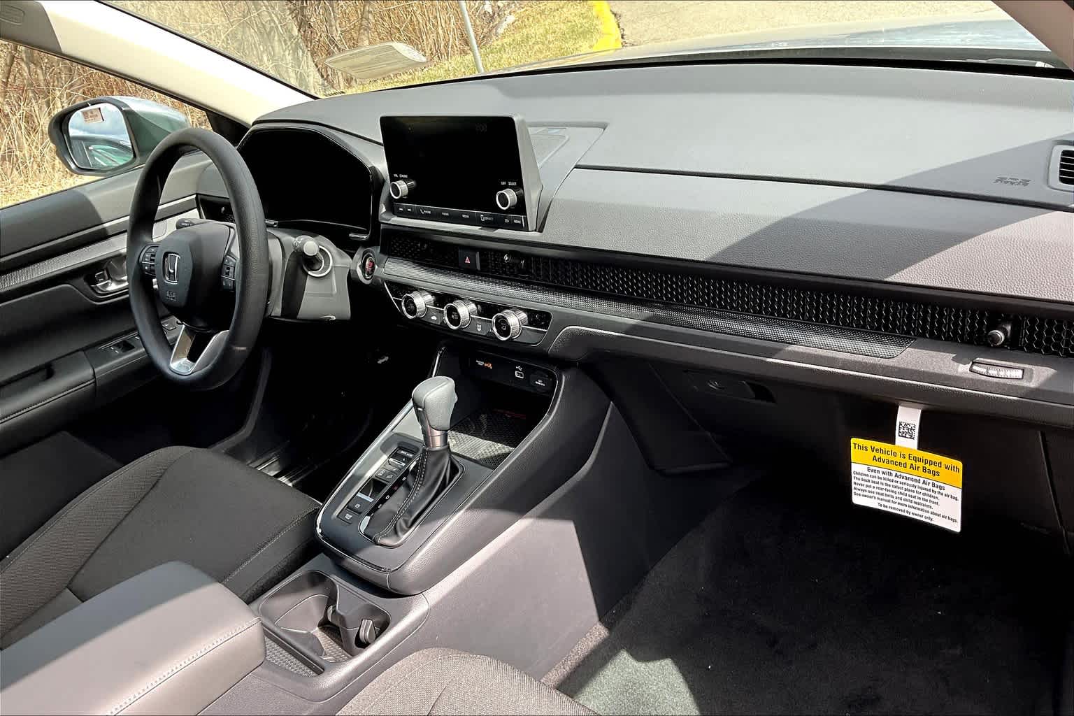2025 Honda CR-V LX - Photo 10