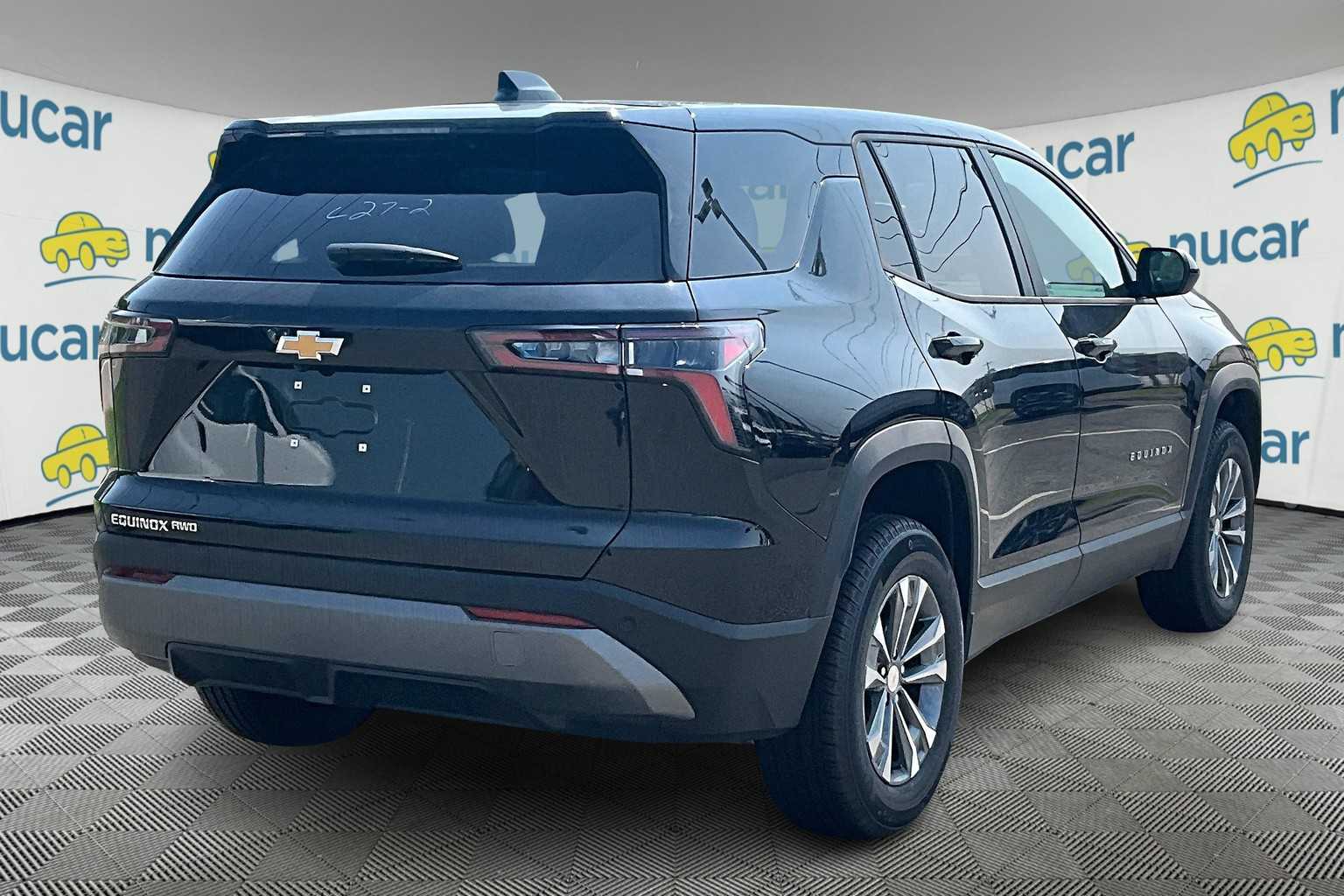 2026 Chevrolet Equinox AWD LT - Photo 7