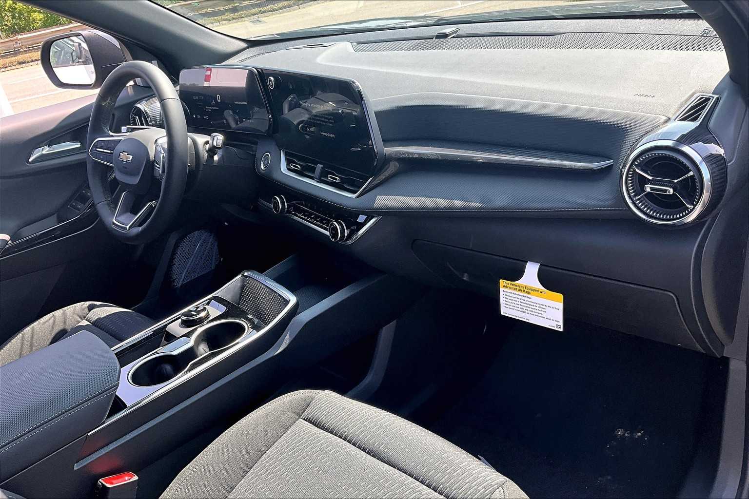 2026 Chevrolet Equinox AWD LT - Photo 10