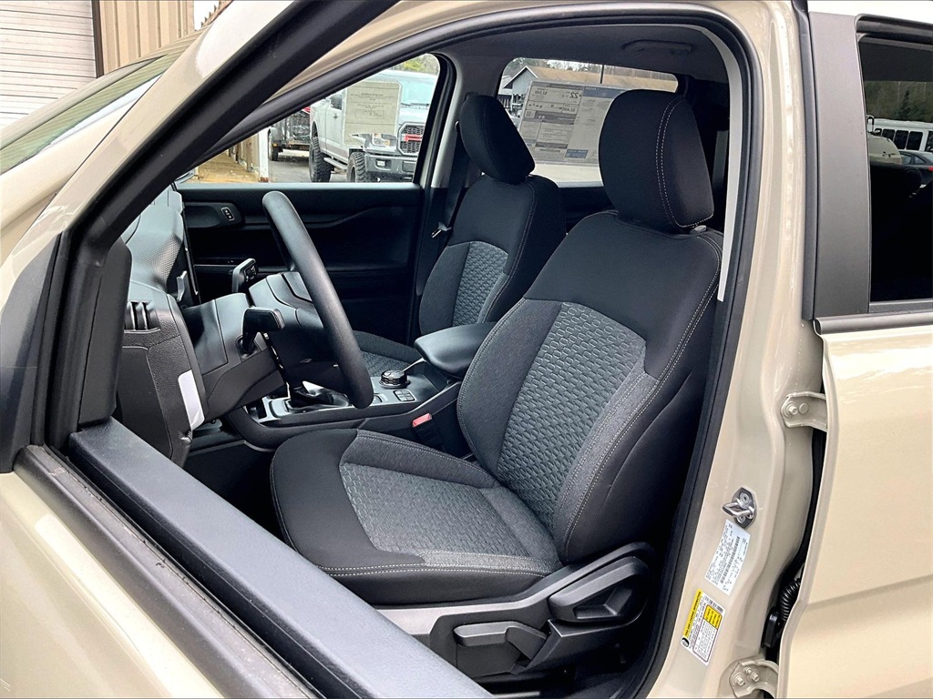 2025 Ford Ranger XL - Photo 10