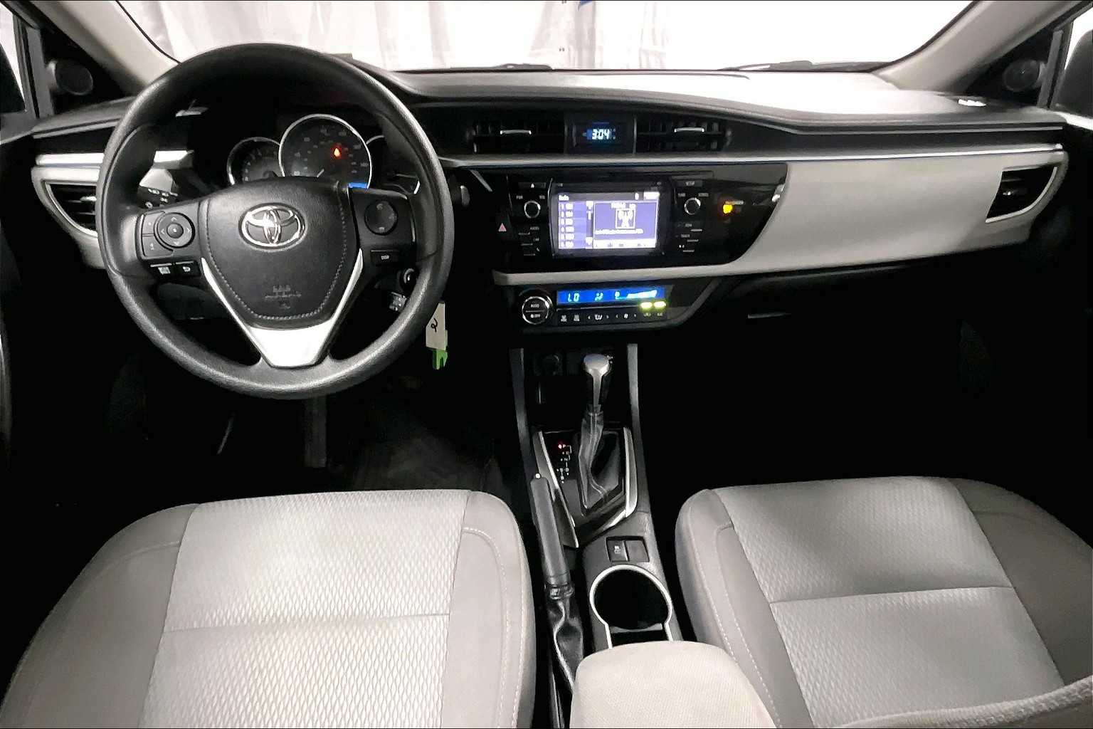2016 Toyota Corolla LE - Photo 21