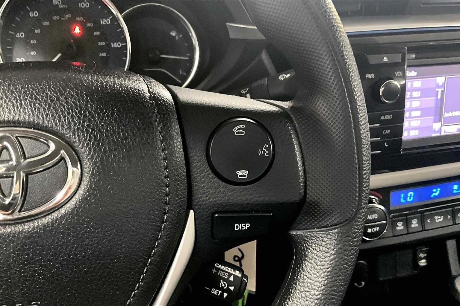 2016 Toyota Corolla LE - Photo 23