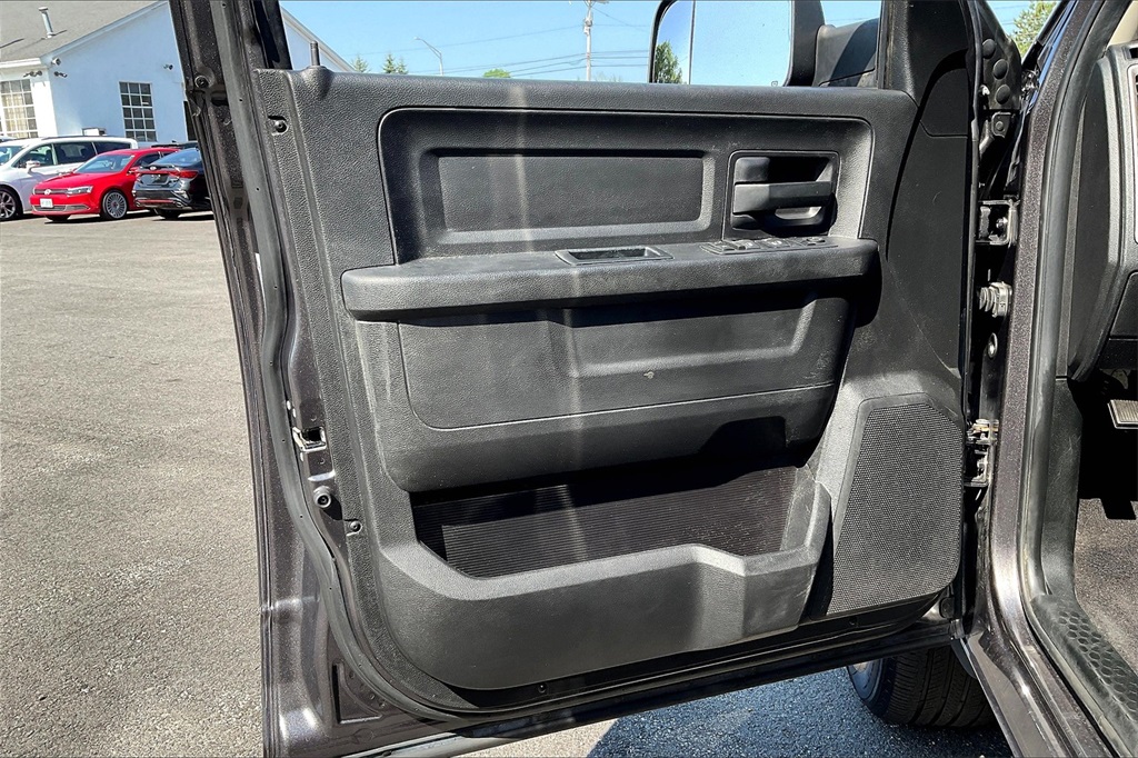 2016 Ram 1500 Express - Photo 9