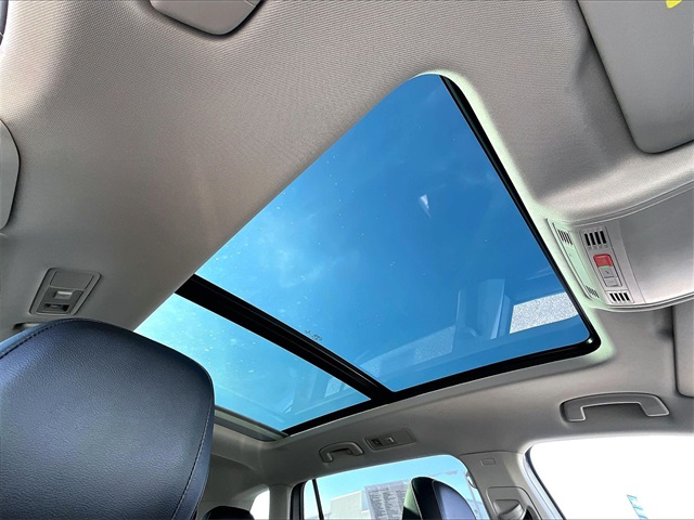 2022 Volkswagen Tiguan 2.0T SE - Photo 21