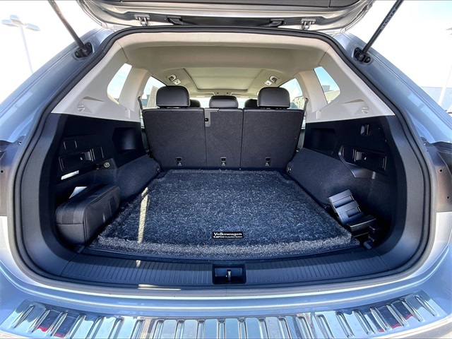 2022 Volkswagen Tiguan 2.0T SE - Photo 25