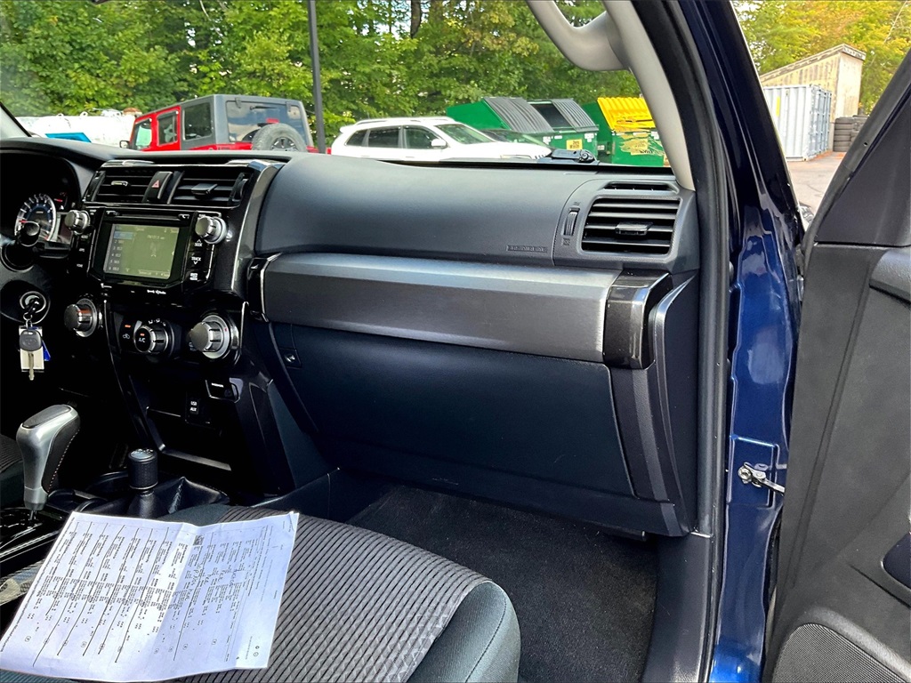 2018 Toyota 4Runner TRD Off-Road - Photo 13
