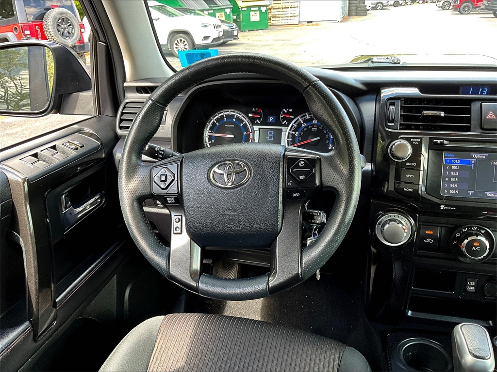 2018 Toyota 4Runner TRD Off-Road - Photo 17