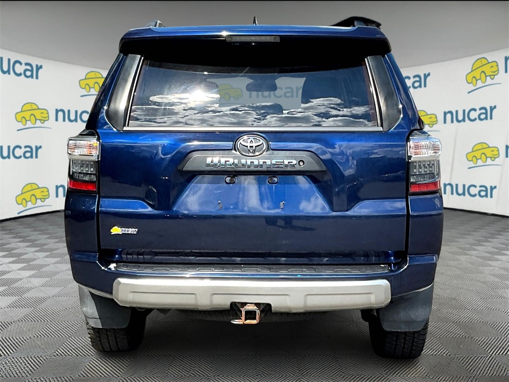 2018 Toyota 4Runner TRD Off-Road - Photo 5