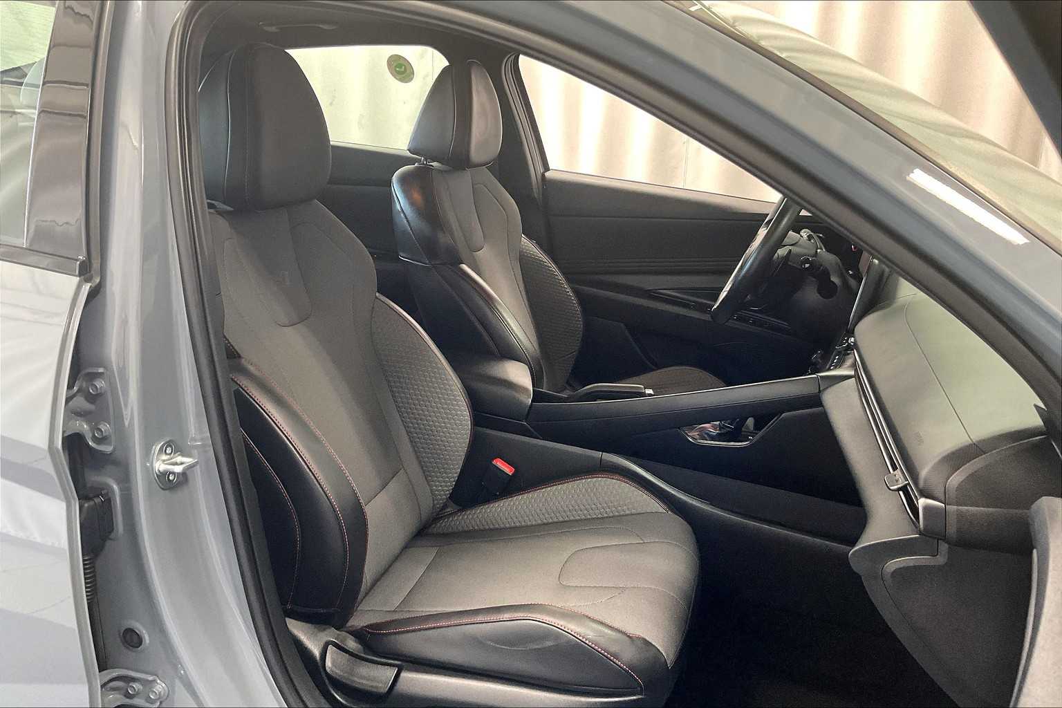 2023 Hyundai Elantra N Line - Photo 11