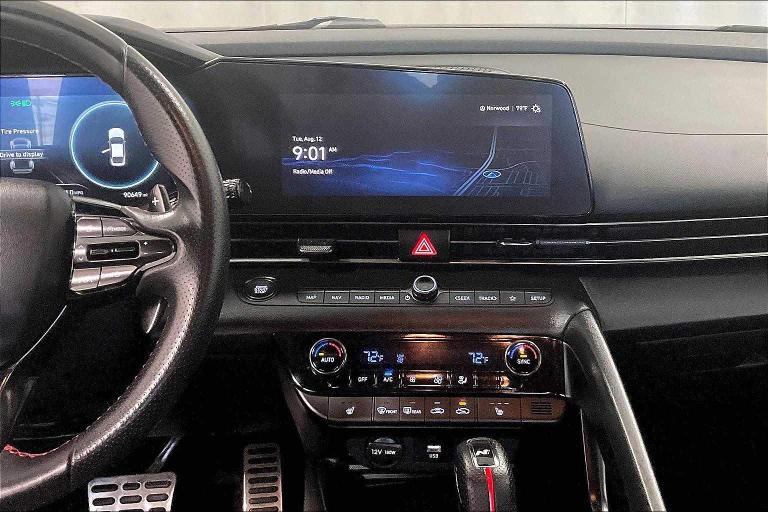 2023 Hyundai Elantra N Line - Photo 18