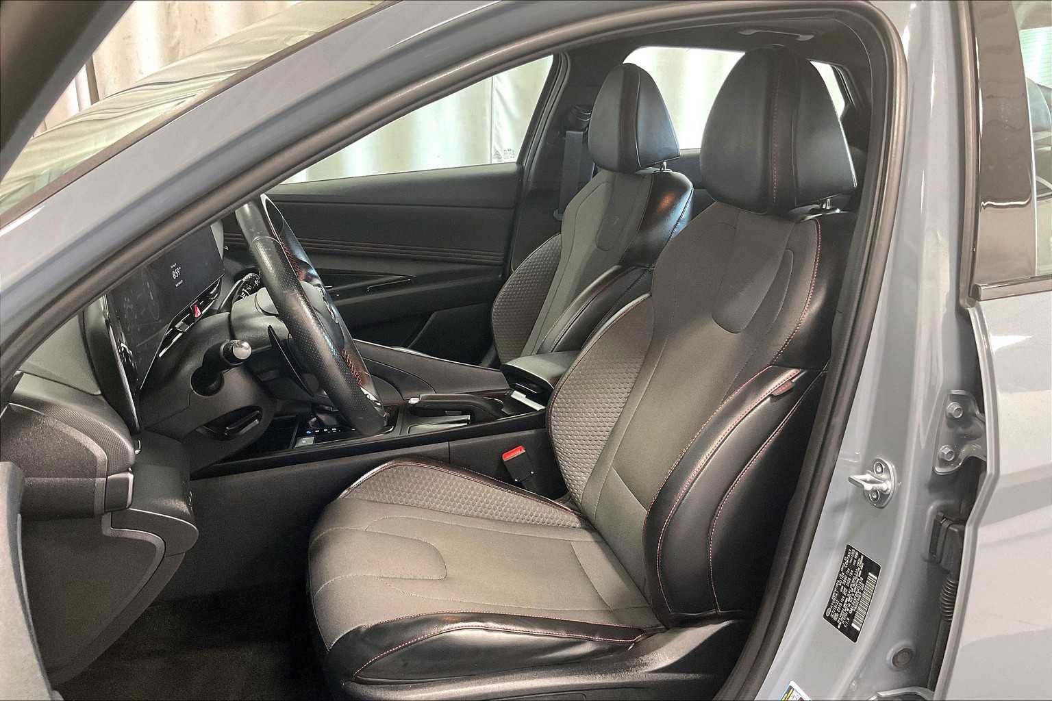 2023 Hyundai Elantra N Line - Photo 10