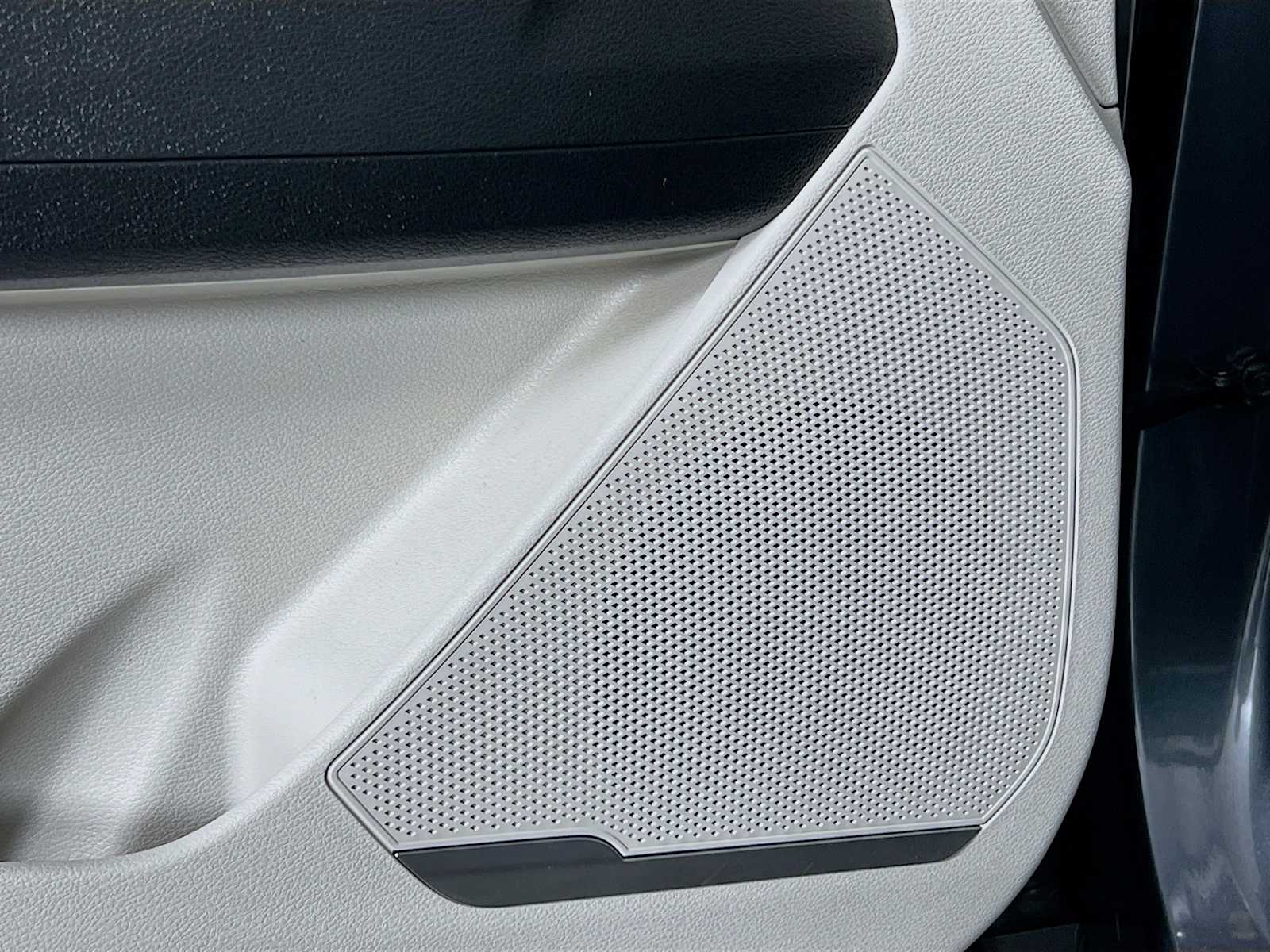 2023 Kia Sportage EX - Photo 19