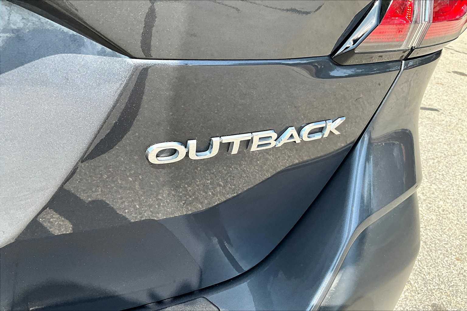 2020 Subaru Outback Premium - Photo 26