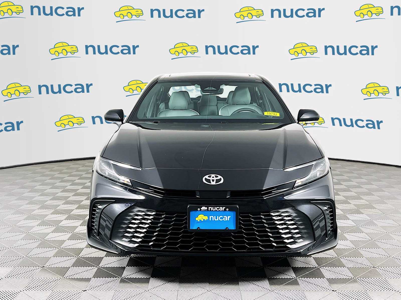 2025 Toyota Camry SE - Photo 2