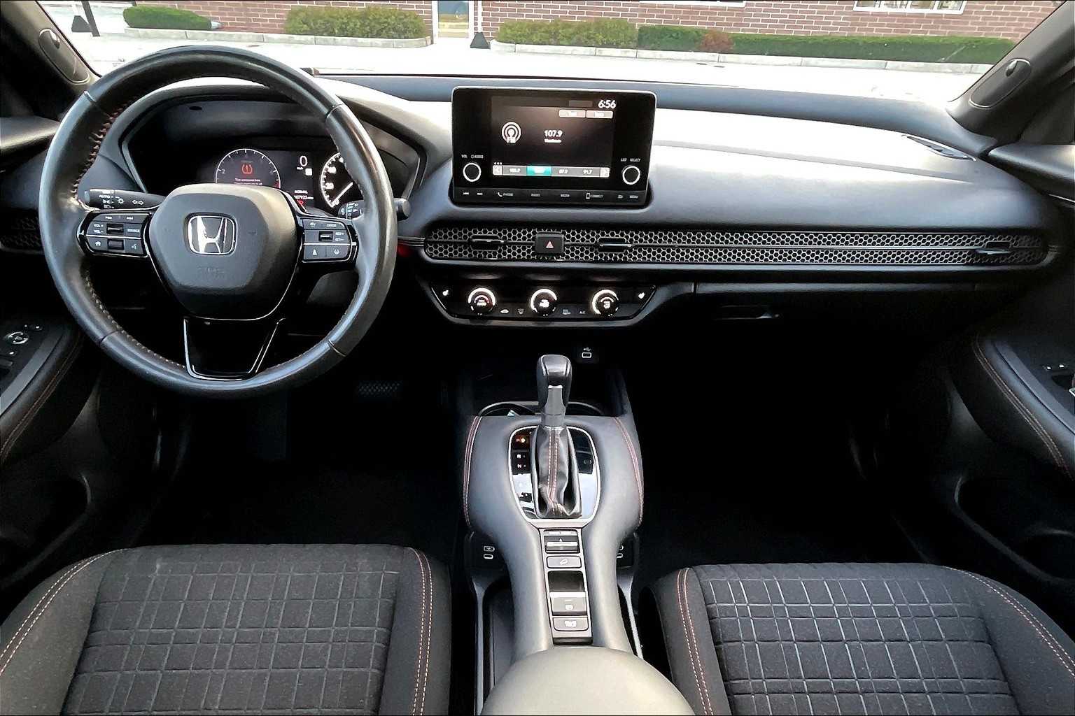 2024 Honda HR-V Sport - Photo 21