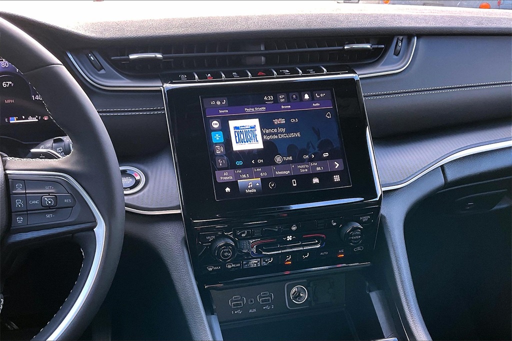 2025 Jeep Grand Cherokee Altitude X - Photo 13