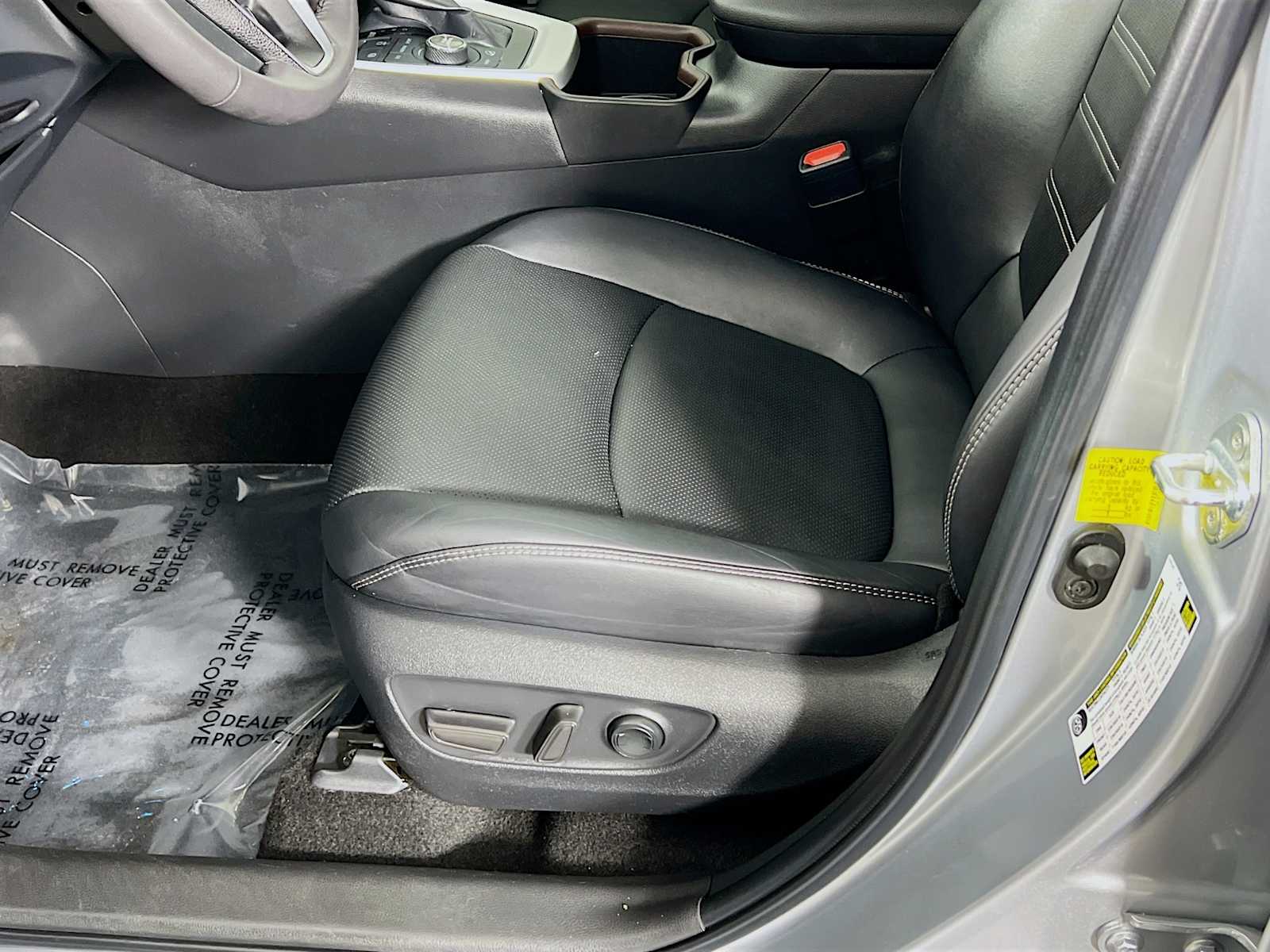 2023 Toyota RAV4 Limited - Photo 19