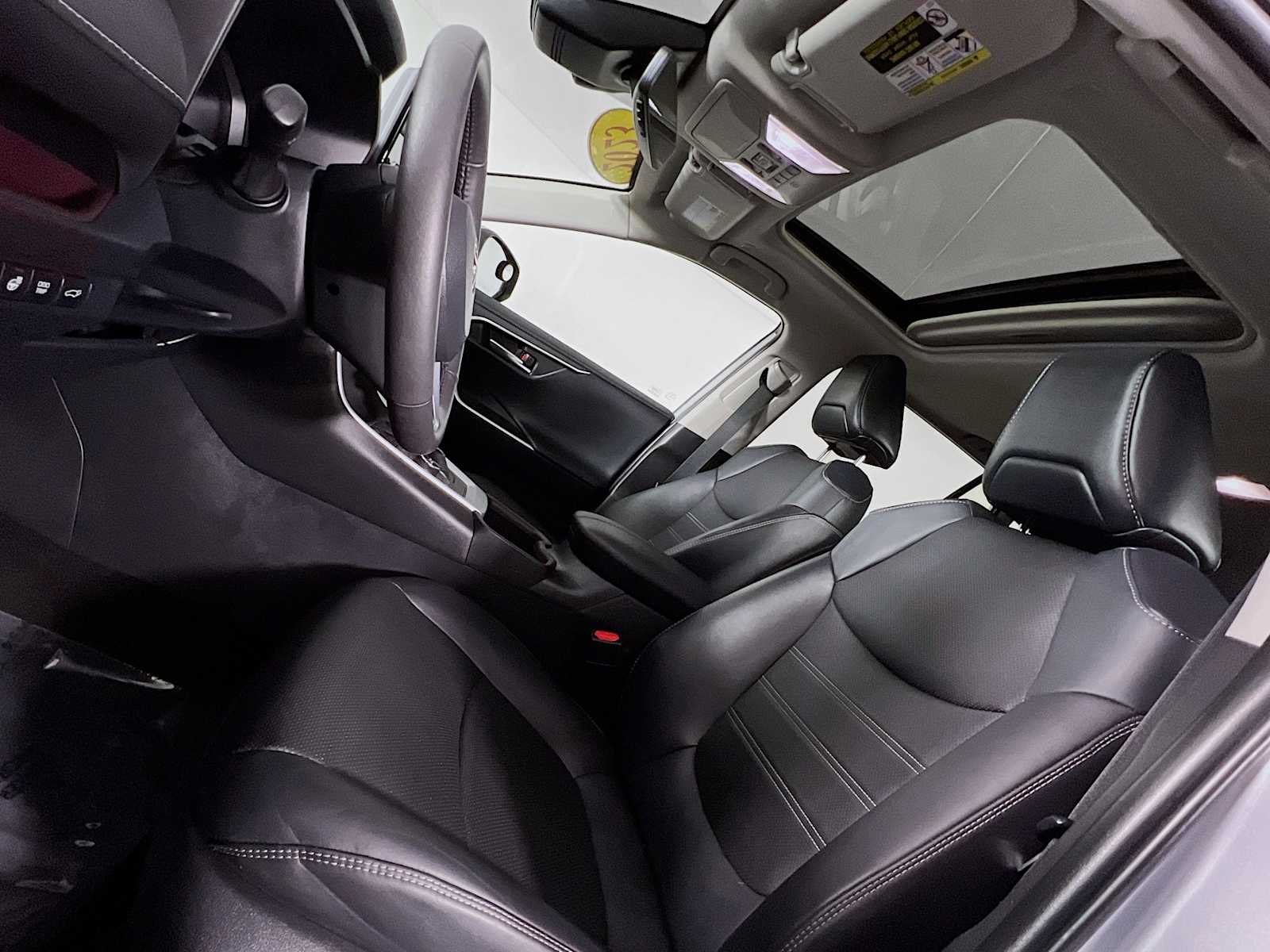 2023 Toyota RAV4 Limited - Photo 22