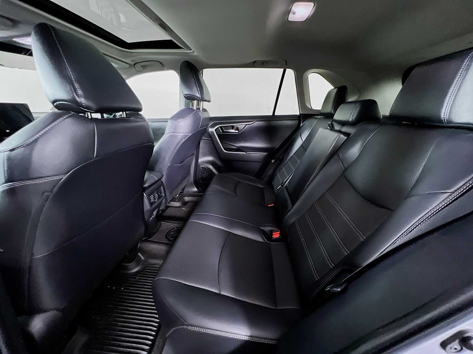 2023 Toyota RAV4 Limited - Photo 25