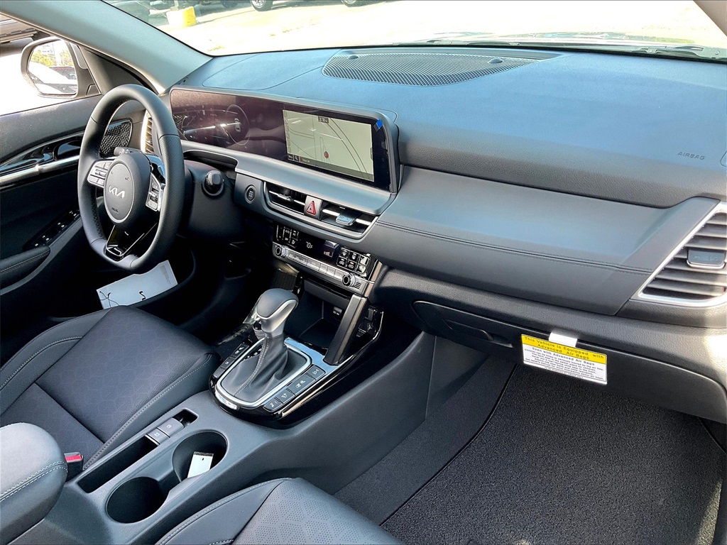 2026 Kia Seltos SX - Photo 10