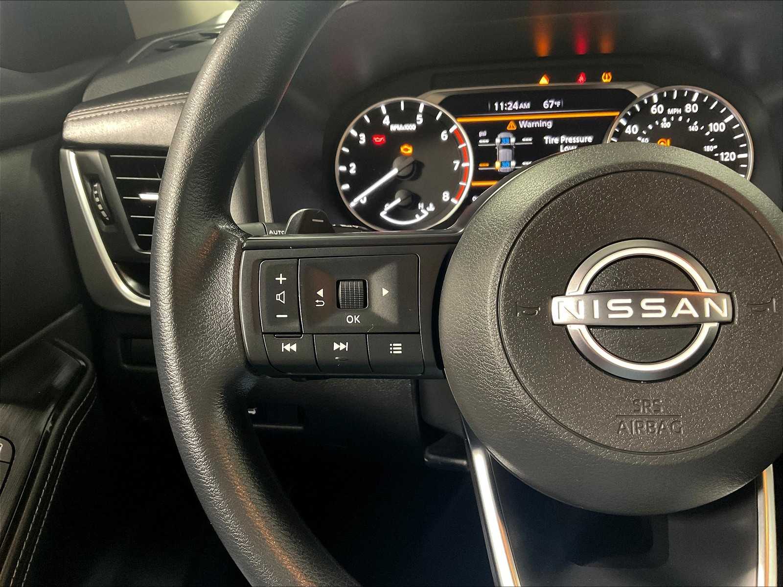 2024 Nissan Rogue SV - Photo 22