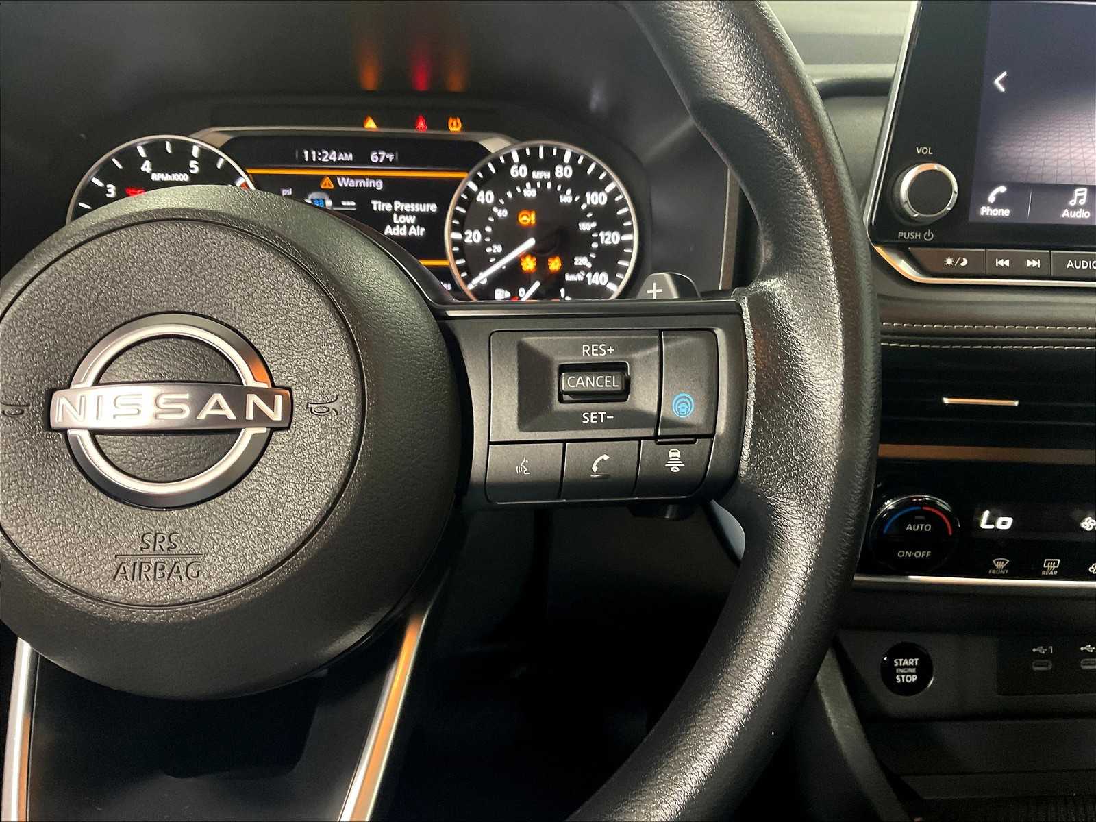 2024 Nissan Rogue SV - Photo 23