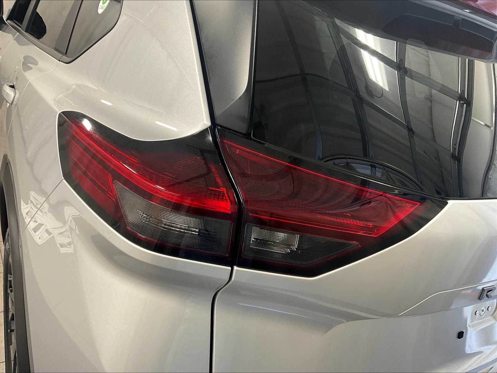 2024 Nissan Rogue SV - Photo 33