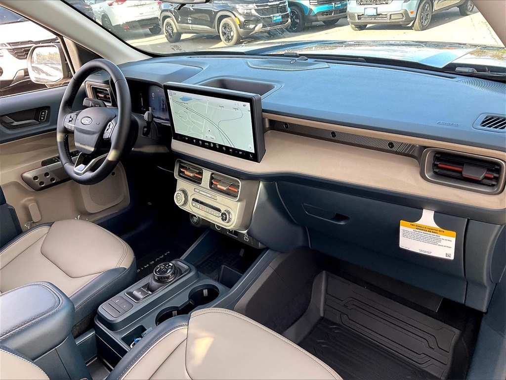 2025 Ford Maverick Lariat - Photo 10