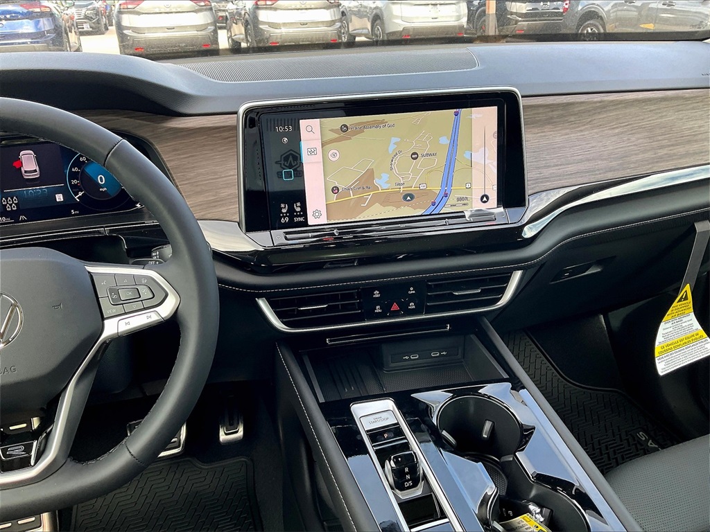 2025 Volkswagen Atlas 2.0T SEL Premium R-Line - Photo 13