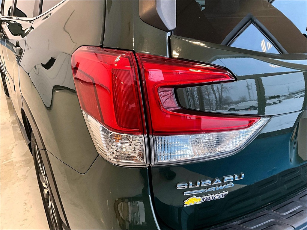 2023 Subaru Forester Limited - Photo 32