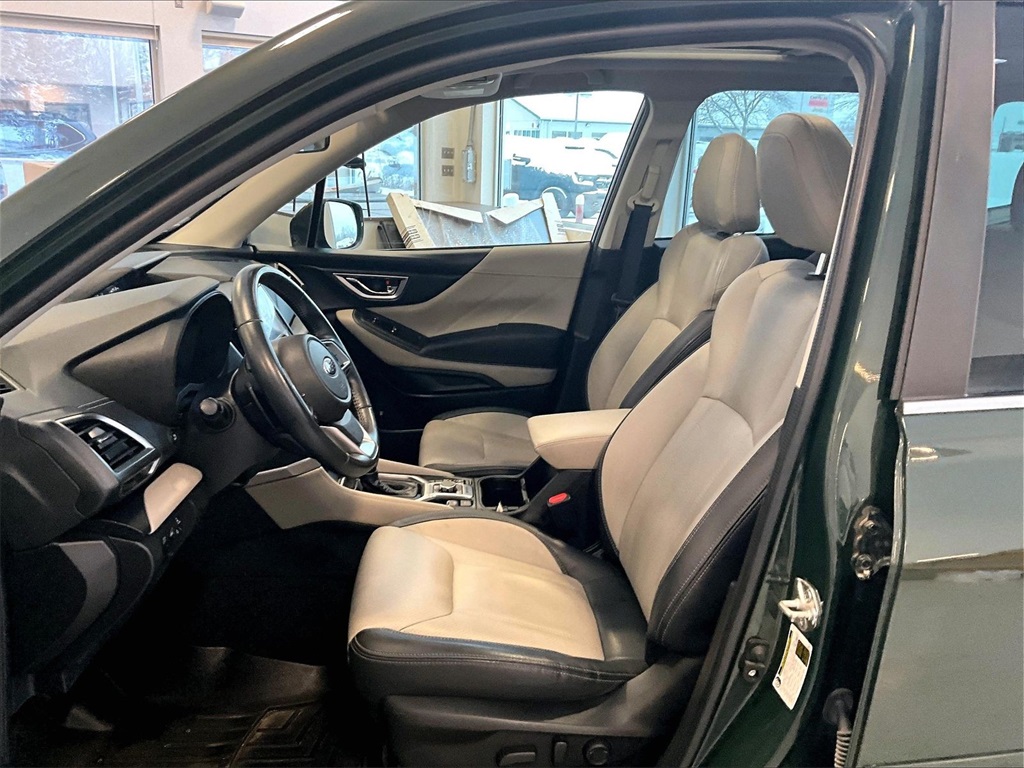 2023 Subaru Forester Limited - Photo 10