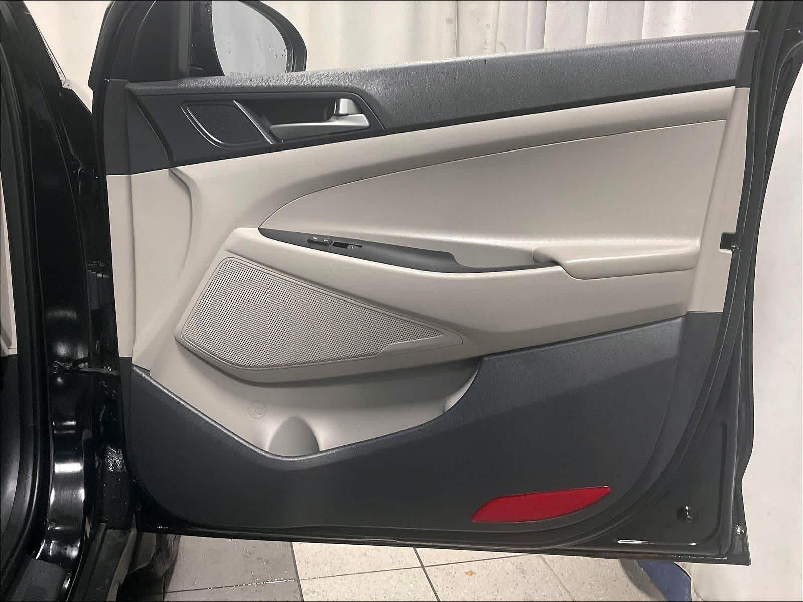 2018 Hyundai Tucson SE - Photo 12