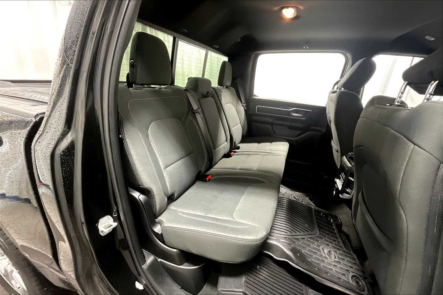 2022 Ram 1500 Big Horn - Photo 16