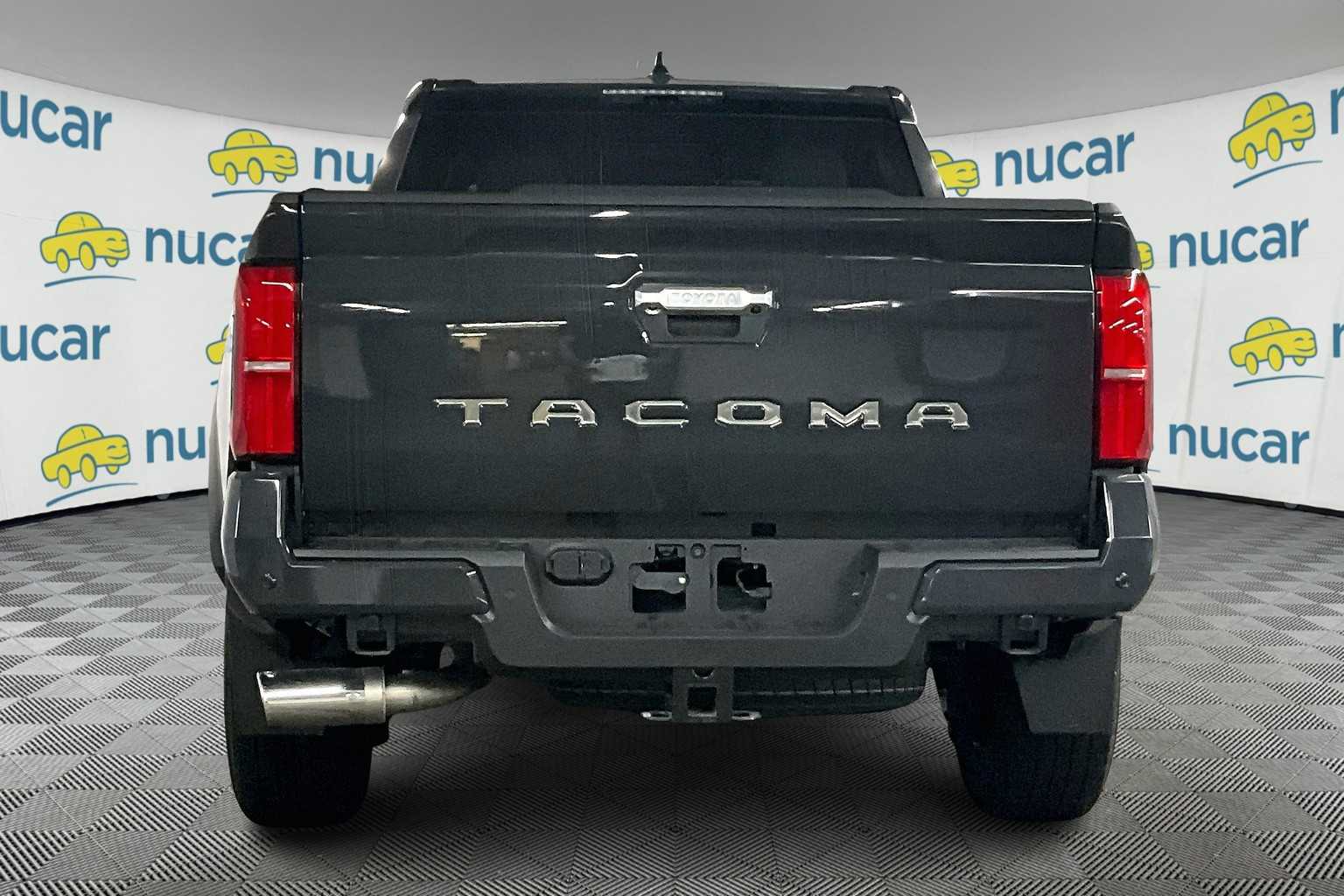 2025 Toyota Tacoma Limited - Photo 6